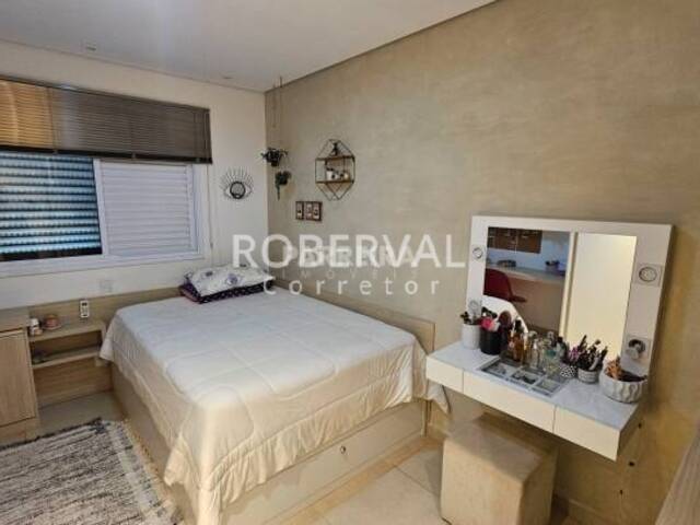 Apartamento para Venda em Bauru - 2