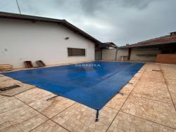 Casa para Venda em Bauru - 3