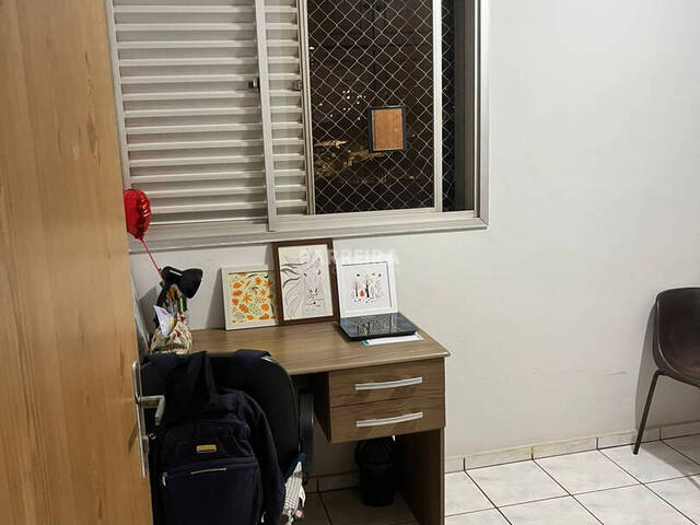 Apartamento para Venda em Bauru - 3